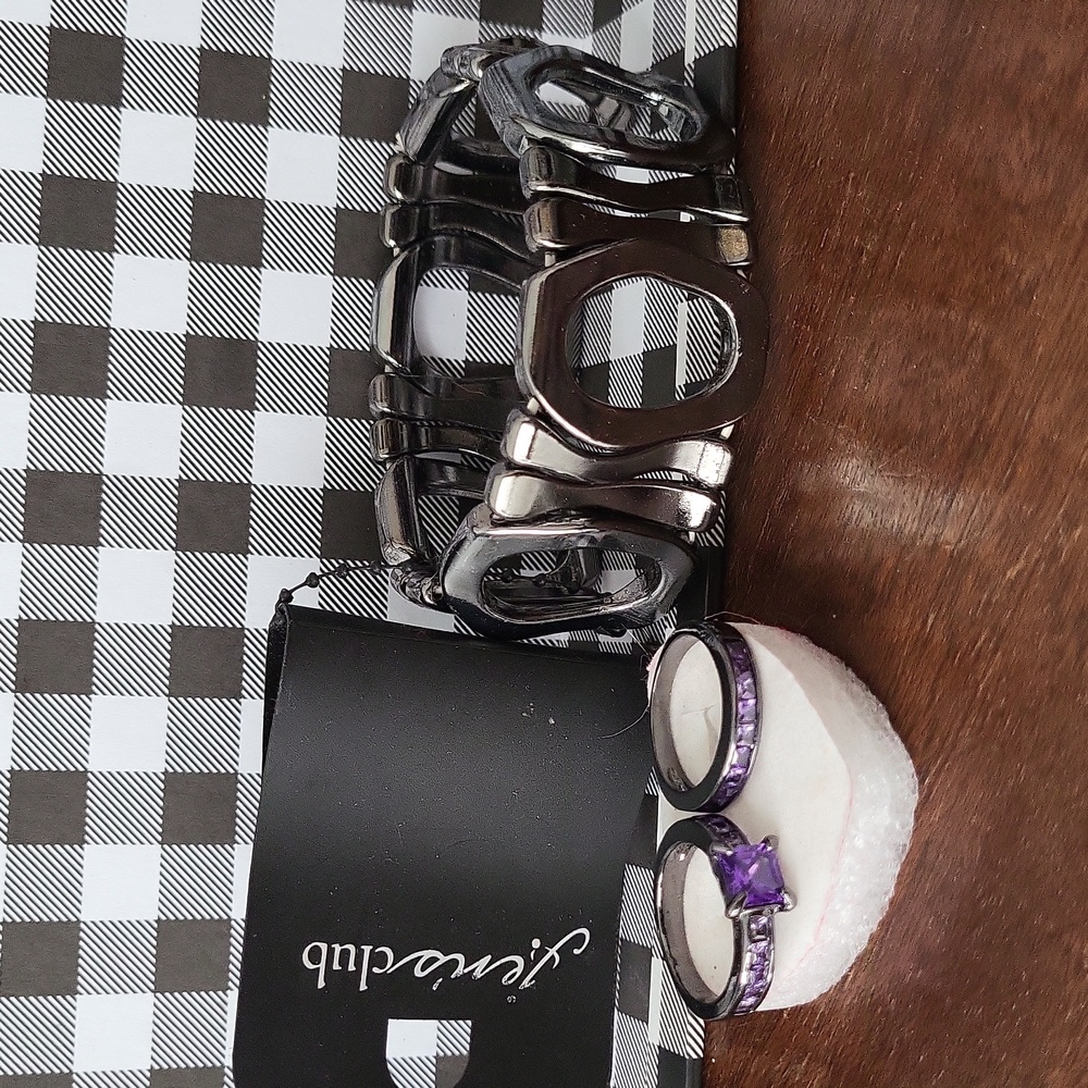 Silver princesses cut amethyst wedding set with extendable bracelet